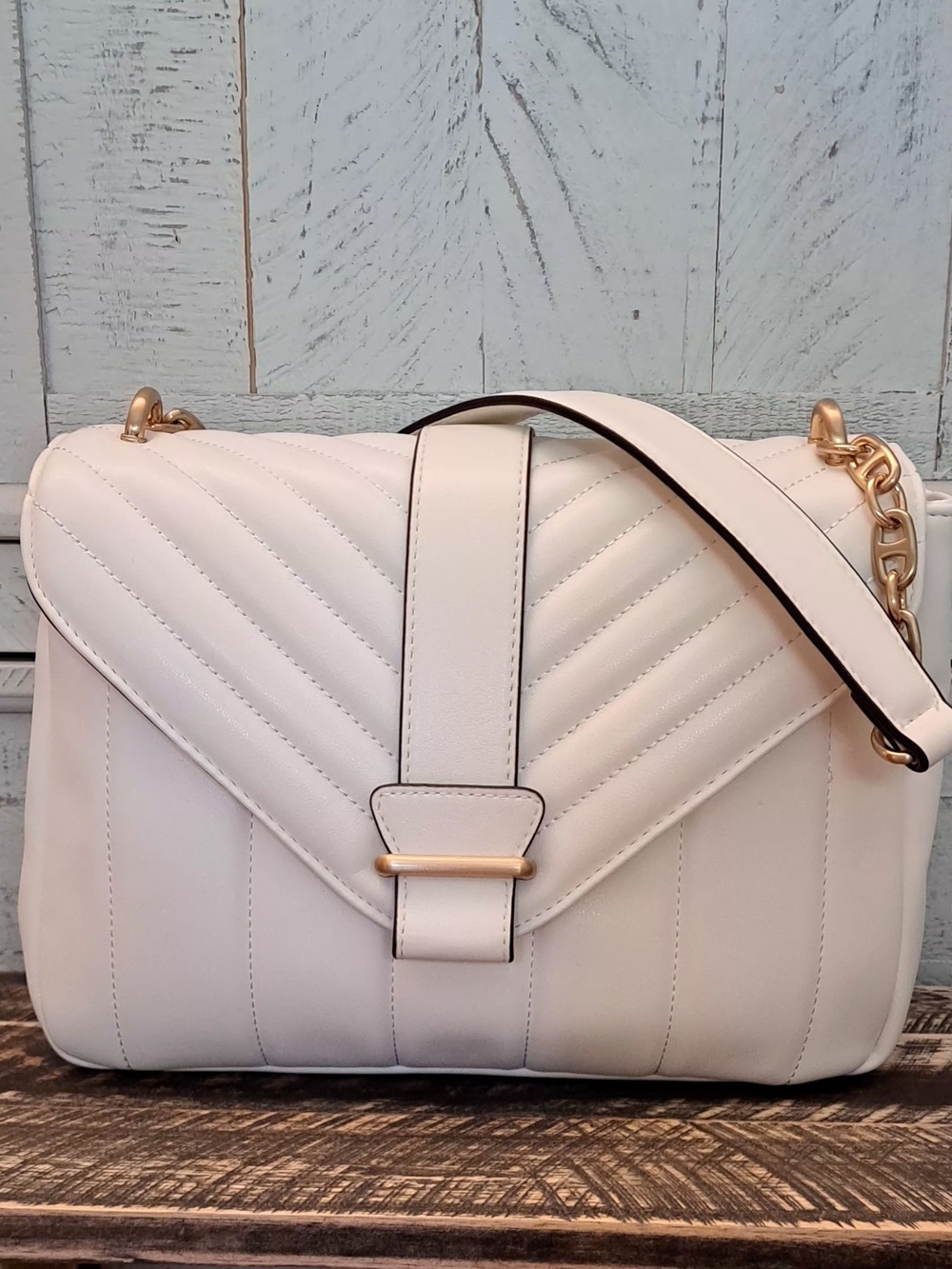 Elegant And Classic Quilted White Women's Shoulder Bag